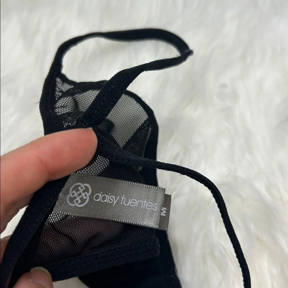 Daisy Fuentes Mesh Thong Panty M